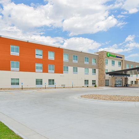 Holiday Inn Express & Suites - Chadron By Ihg Esterno foto