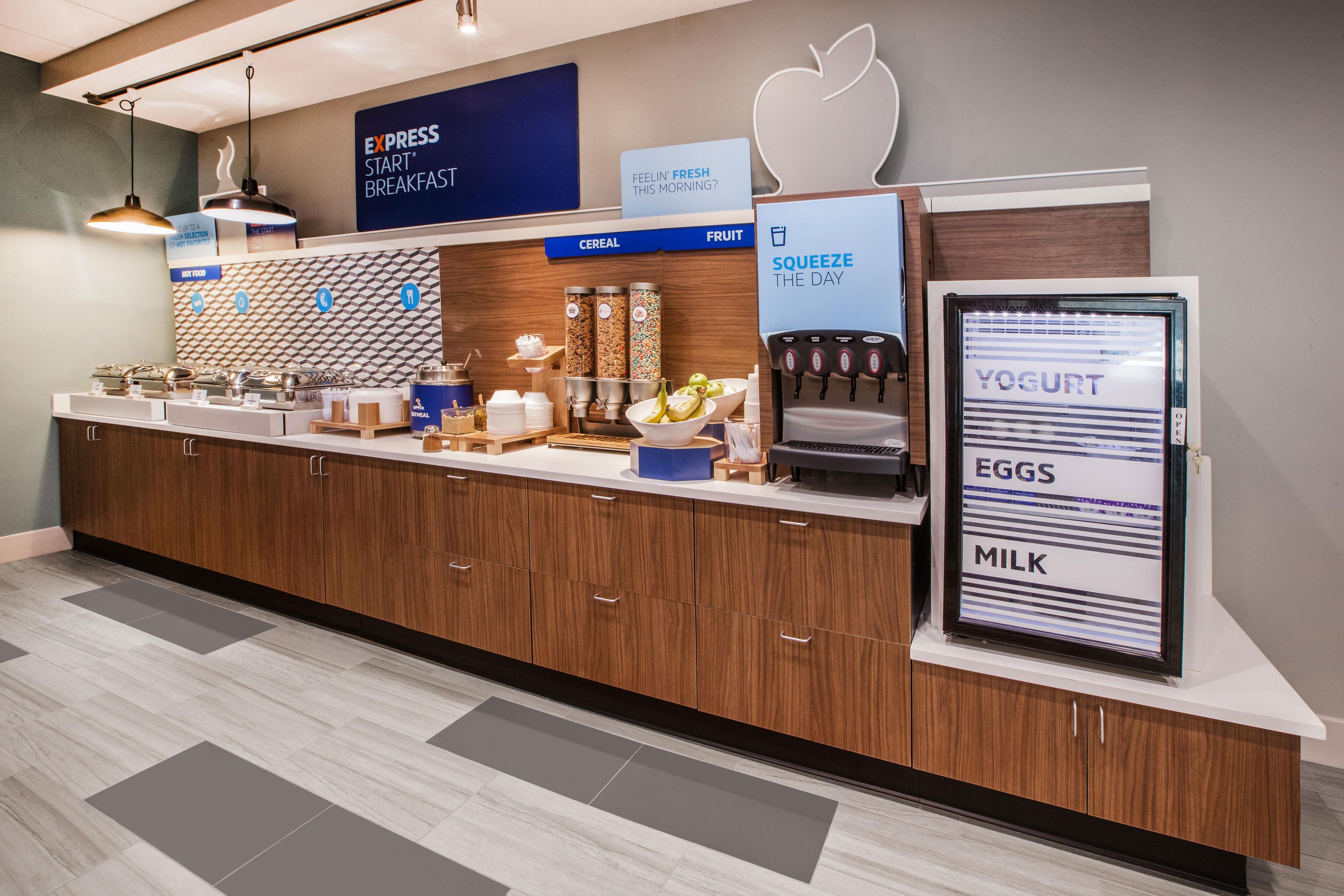 Holiday Inn Express & Suites - Chadron By Ihg Esterno foto