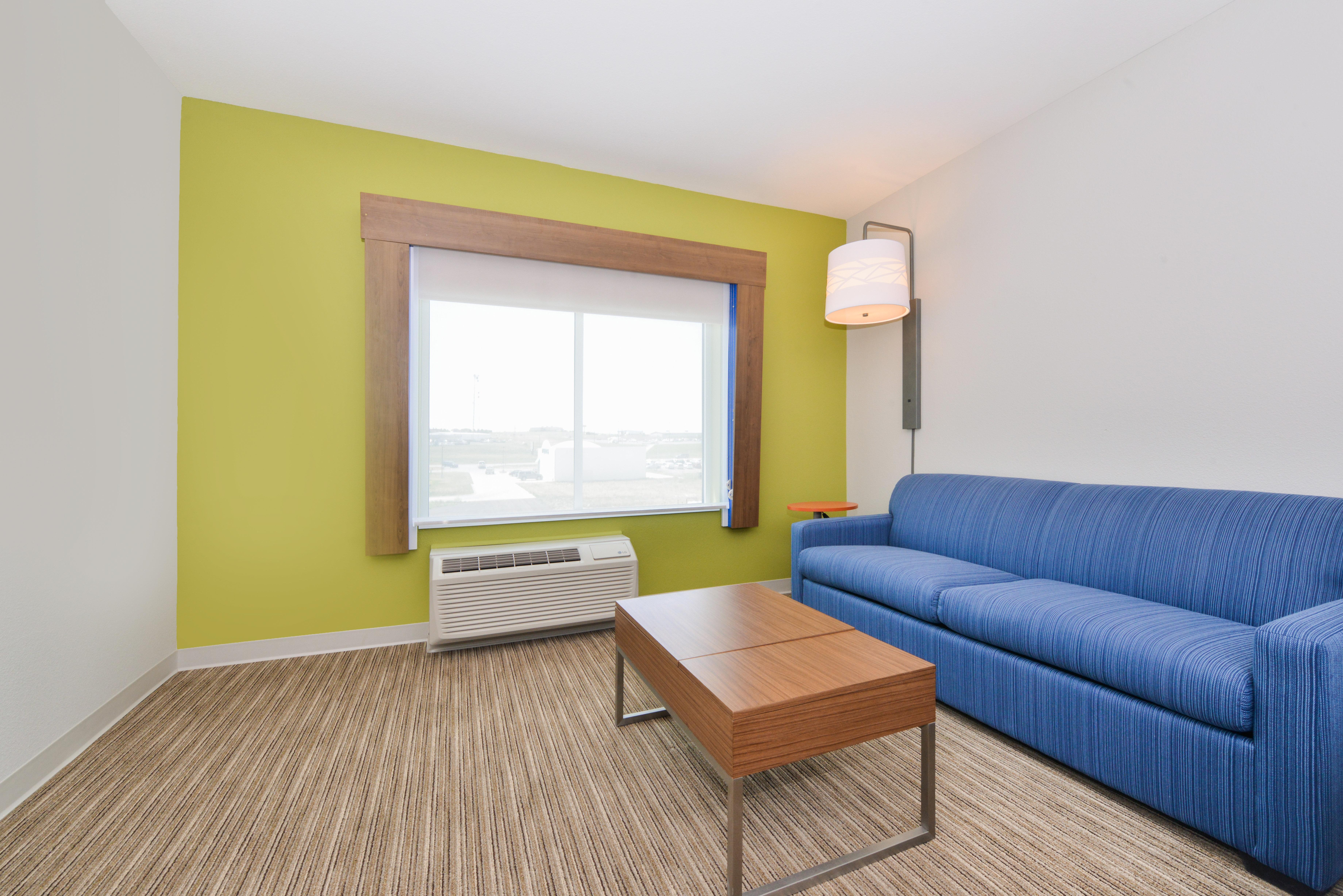 Holiday Inn Express & Suites - Chadron By Ihg Esterno foto