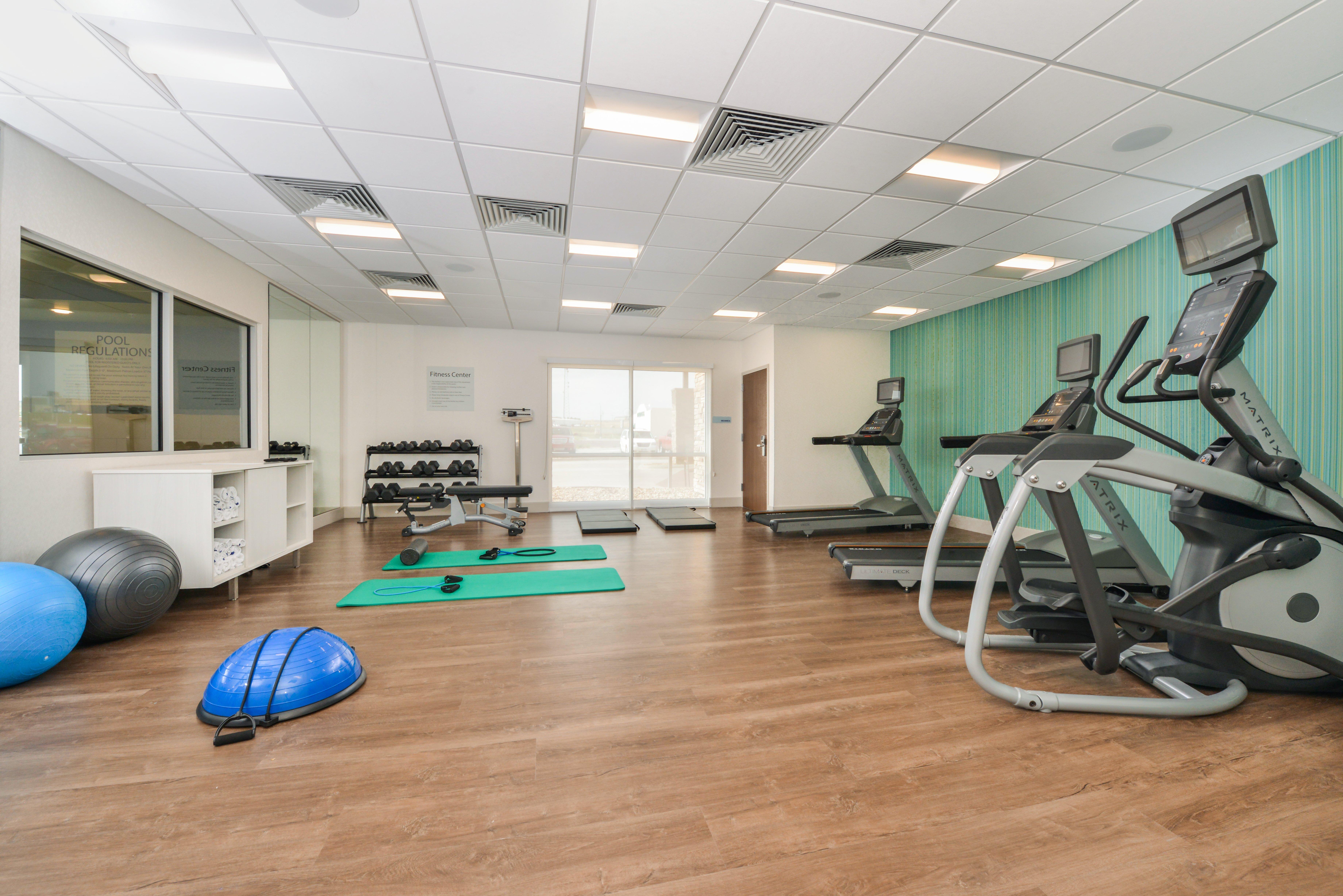 Holiday Inn Express & Suites - Chadron By Ihg Esterno foto