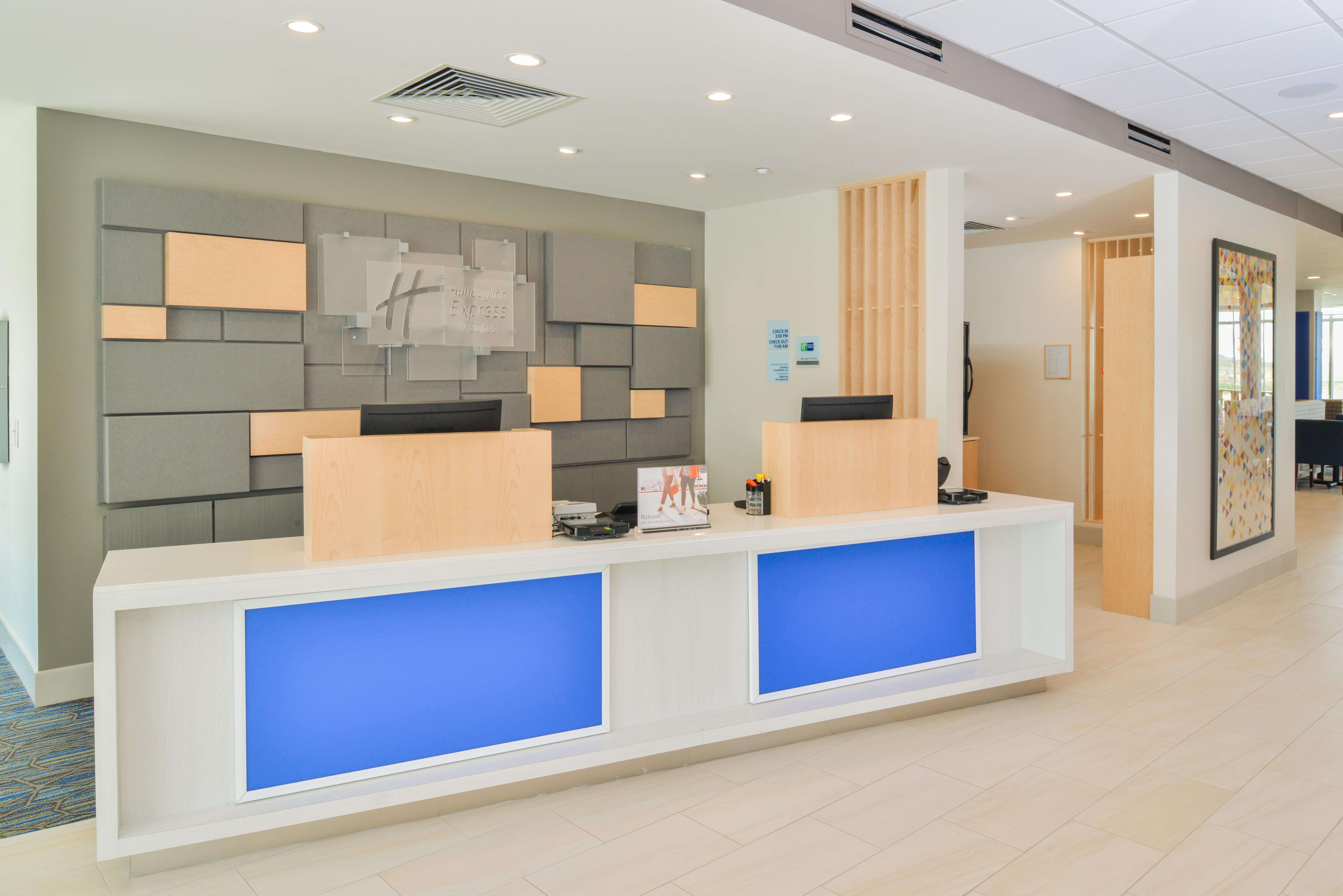 Holiday Inn Express & Suites - Chadron By Ihg Esterno foto