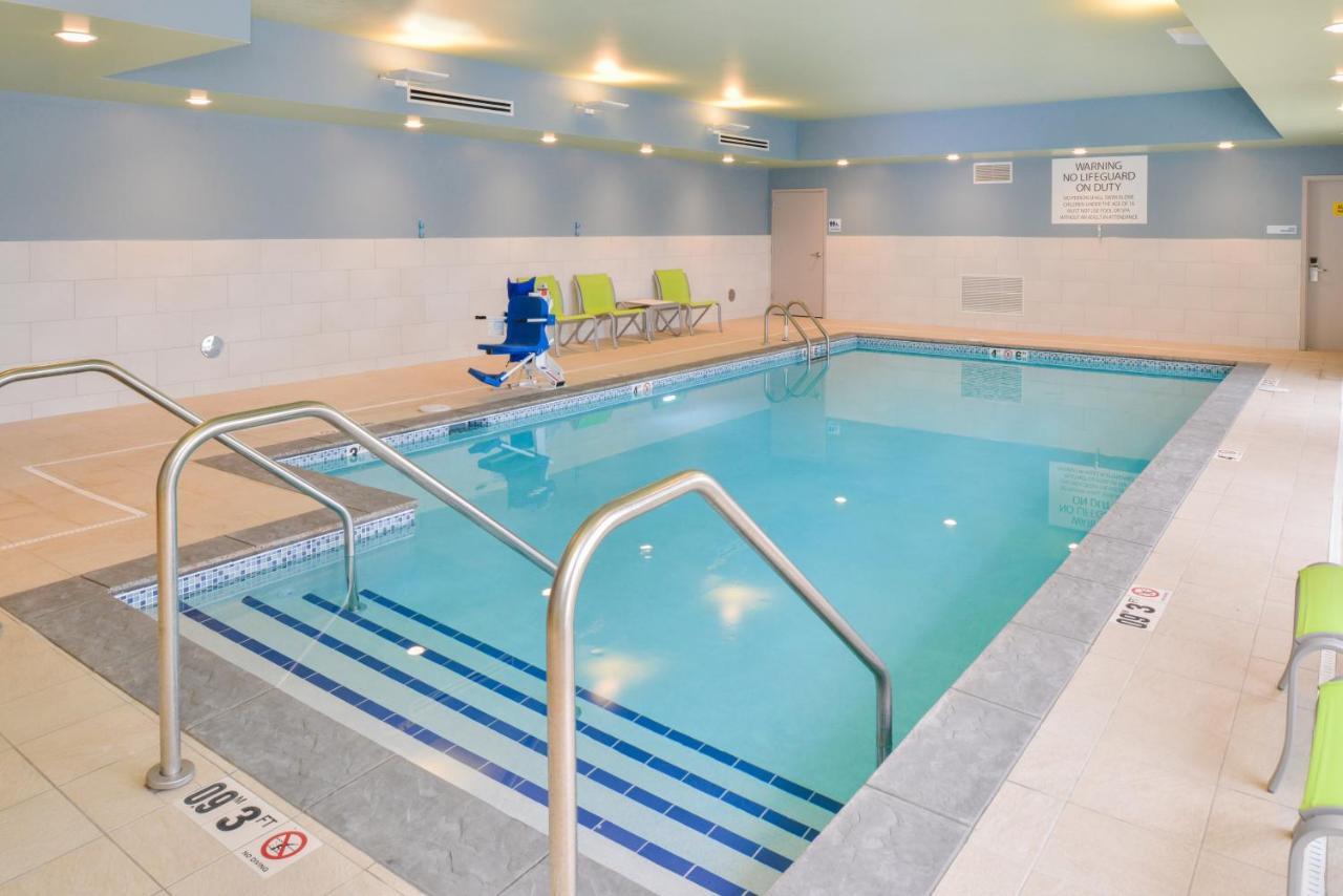 Holiday Inn Express & Suites - Chadron By Ihg Esterno foto